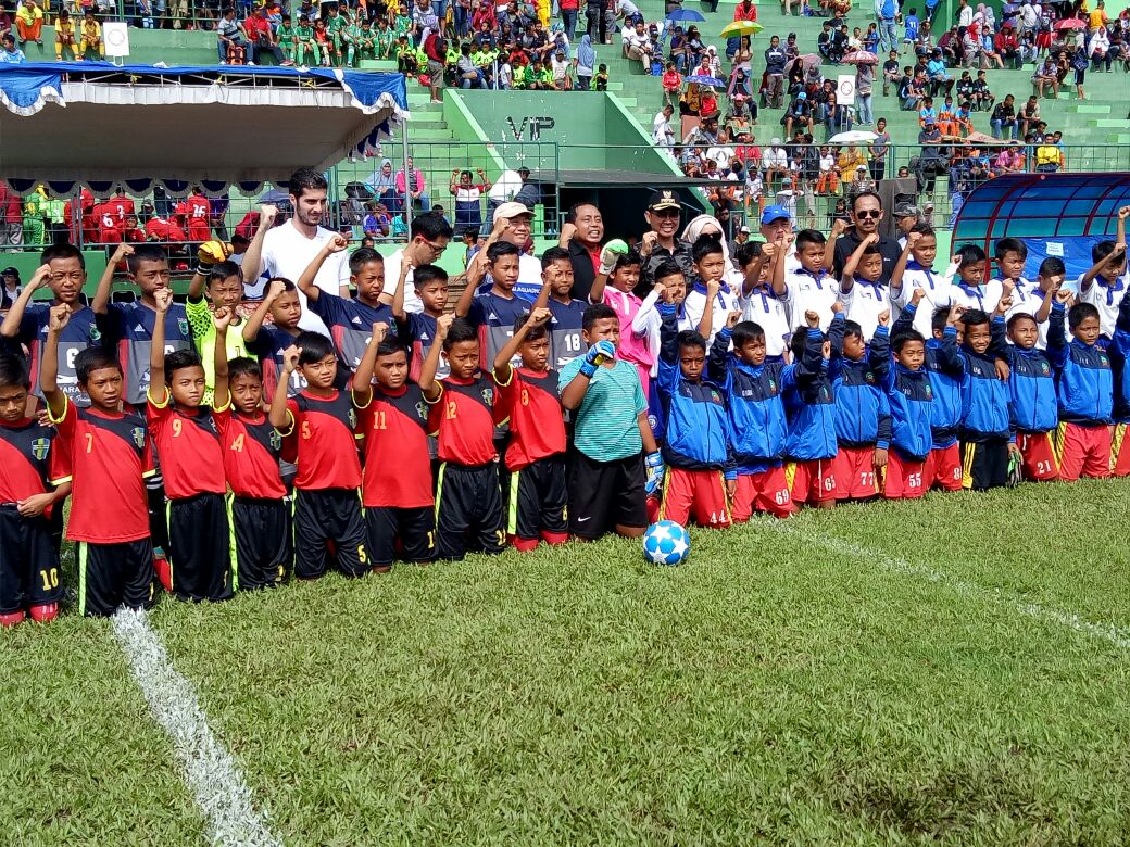 Abah Anton: Kompetisi U-12 merupakan Jembatan Emas Cetak Pemain Masa Depan Sepak Bola Indonesian