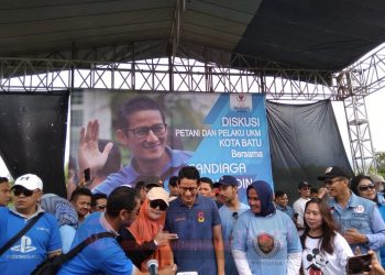 Warga Kota Batu Curhat Kepada Sandiaga