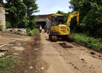 Bersama PU SDA, Pemuda Tirtomoyo Lakukan Penyelamatan Mata Air Sumber Gentong
