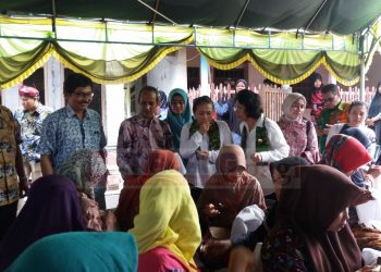 Istri Menkop UKM RI Tertarik Batik Tulis Khas Podhek Pamekasan