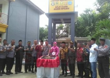 Gubernur Akpol Resmikan Pembangunan Dan Pemasangan Tower Air