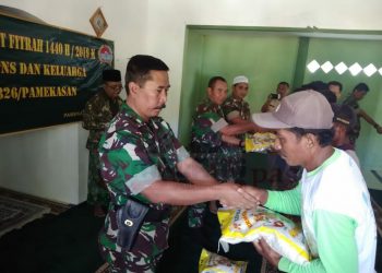 Jelang Idul Fitri 1440 H, Kodim 082/Pamekasan salurkan Zakat Fitrah