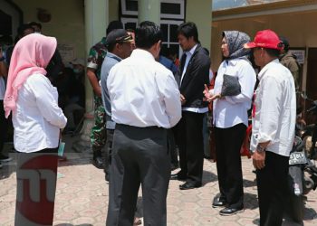 Fasum dan Bangunan Sekolah, Desa Sumberbrantas Diperbaiki Gotong Royong