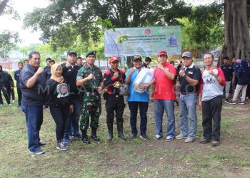 Danmenarmed 1 PY 2 Kostrad Buka Karya Bakti dan Gerakan Kesadaran Alamku Hijau