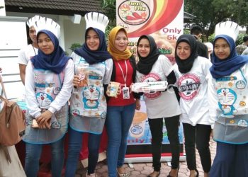 Praktik Kewirausahaan, Mahasiswa STIA Malang Gelar Bazar Akhir Semester