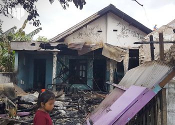 Gara-Gara Puntung Rokok, Rumah dan Toko Ludes Terbakar