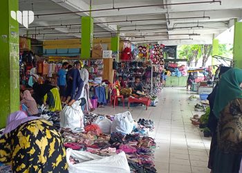 Disperdagprin Sampang Siap Tindak Tegas Pedagang Ilegal di Pasar Srimangunan, Tetapi…