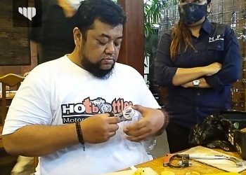 Taufiq Hotbottles, Ubah Sampah Plastik Jadi Kerajinan Beromzet Jutaan
