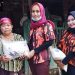Sambut Ramadan, Srikandi Pemuda Pancasila Sampang Bagi-Bagi Beras dan Kurma