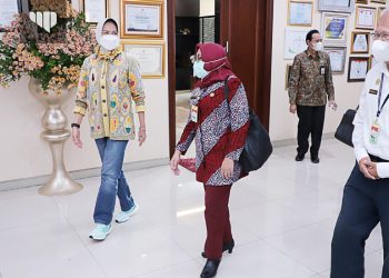 Permudah Komunikasi, BPP Kota Batu Terima Bantuan Komputer dan Modem dari Kementan