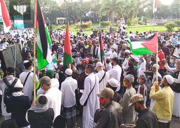 Ratusan Warga Malang Gelar Aksi Bela Palestina