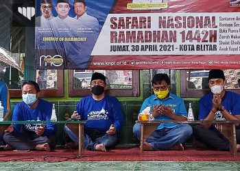 Safari Ramadan DPP KNPI di Blitar, Gus Danial Pimpin Doa dan Tahlil di Makam Bung Karno