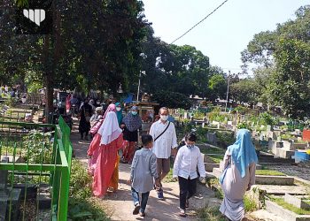 Jumlah Peziarah Turun, Penghasilan Penjual Jasa di TPU Samaan Anjlok