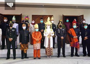 Upacara Virtual Hari Pancasila, Walikota Batu Memakai Baju Adat Lampung