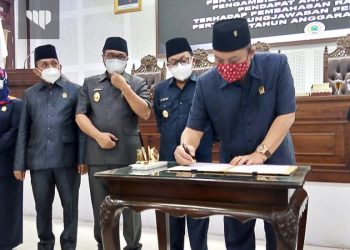 Seluruh Fraksi DPRD Kota Malang Setujui Ranperda Pelaksanaan APBD Tahun 2020