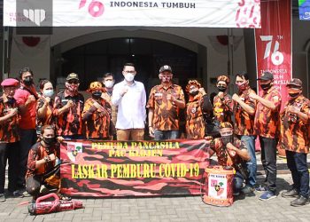 BPJS Ketenagakerjaan dan Pemuda Pancasila Klojen Bagi Makanan Sehat dan Sosialisasi Jaminan Sosial