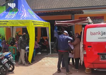 Warga Membeludak Ikuti Roadshow Pajak Bapenda Malang di Kelurahan Mojolangu. Lurah Awalnya Pesimistis