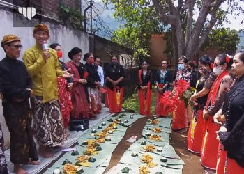 Mahasiswa PMM UMM Kelompok 67 Gelar Nonbar Film Soekarno