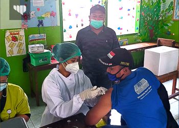 80 Persen Warga Desa Tumpuk Renteng Telah Divaksin
