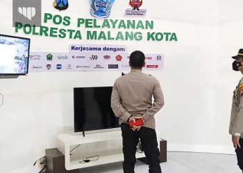 Wawali Kota Malang Serahkan Hadiah Pemenang Sekolah Adiwiyata dan Peduli Lingkungan