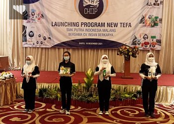 Cegah Longsor, Himasos UMM Gelar Tanam Pohon di Junrejo