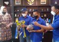 Satlantas Polres Batu Beri Bantuan Kepada Anak Yatim Terdampak Covid-19