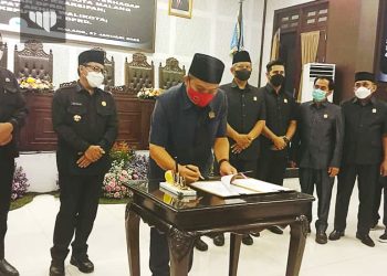 DPRD Kota Malang Sahkan Perda Kearsipan