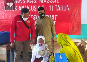 Jelang Pembelajaran Tatap Muka, BIN Gelar Vaksinasi Anak di Pujon