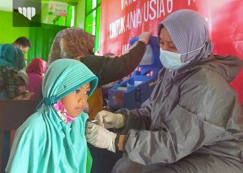 Vaksinasi Anak di MI Al Khoriyah dan Al Hidayat Kabupaten Malang