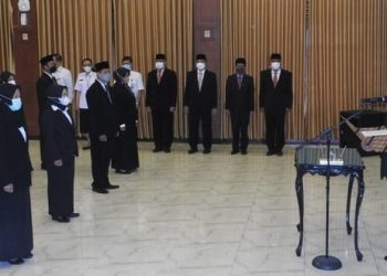 Sutiaji Lantik 19 Pejabat Fungsional Guna Tingkatkan Efisiensi Kinerja