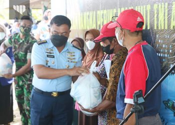 Jelang HUT Ke-76 TNI AU, Lanud Abdulrachman Saleh Gelar Baksos di Sumberpucung