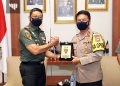 Kapolda Jatim Sambut Kunjungan Kehormatan Pangdiv II Kostrad