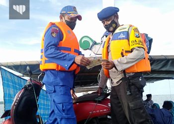 Cegah Penyelundupan Motor Bodong, Satpolair Sampang Razia Kapal Penumpang ke Pulau Mandangin
