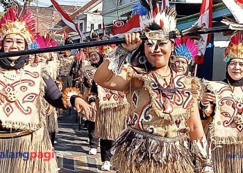 Warga RW 5 Kelurahan Jatimulyo Gelar Karnaval Budaya, Pertebal Nasionalisme