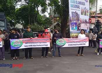 Dukung BLT, ASN Malang Gelar Aksi Damai Depan Gedung DPRD