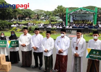 Hari Santri Nasional, Sutiaji Gelar Halal Tourism Bazaar Moslem Friendly Hingga Safari Pesantren