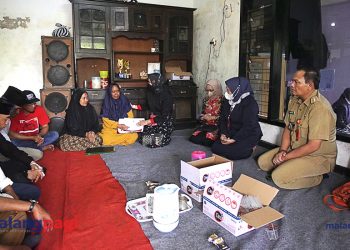 Walikota Batu Santuni Korban Tragedi Kanjuruhan Asal Desa Sumberejo Batu