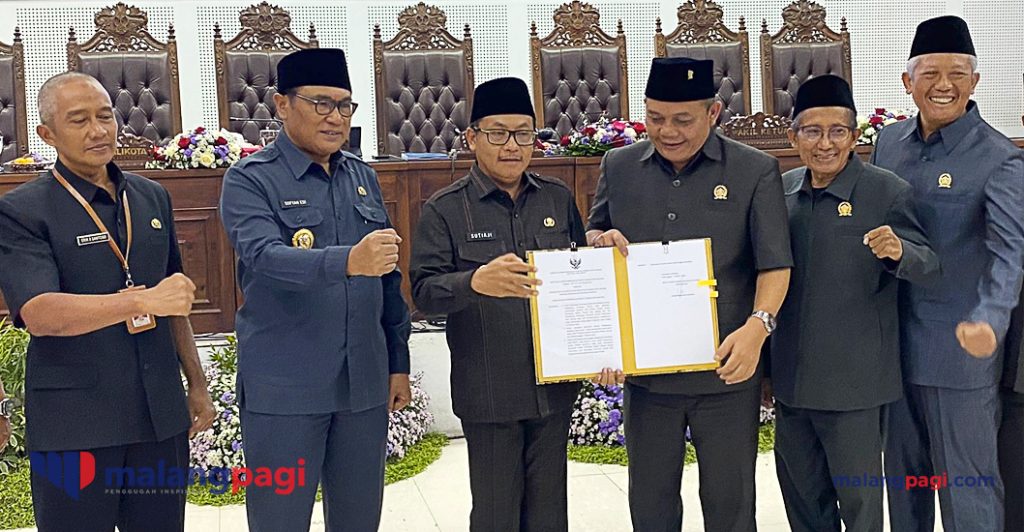 Ranperda PKD Kota Malang Disetujui Dengan Catatan - Malang Pagi