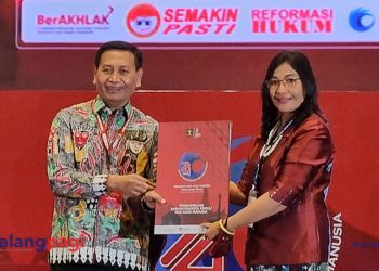 Kota Malang Terima Penghargaan Peduli HAM 2022