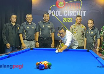 Wakil Walikota Malang Buka Seri Terakhir Kejuaraan Nasional POBSI Pool Circuit 2002