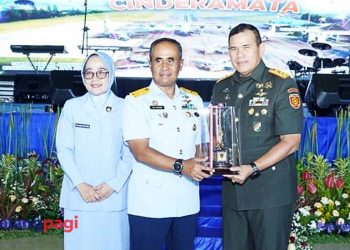 Pangdivif 2 Kostrad Hadiri Upacara Sertijab Komandan Lanud Abdulrachman Saleh
