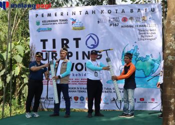 Hari Air Sedunia, Pemkot Batu Bersihkan Kali dan Tanam Biopori