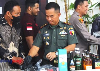 Dandim 0833/Kota Malang Saksikan Pemusnahan Barang Bukti Narkotika