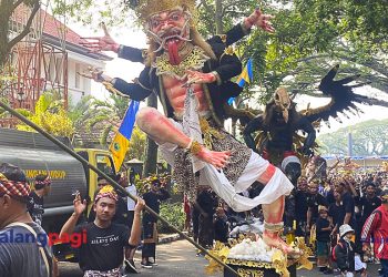 Semaraknya Pawai Ogoh-Ogoh, Umat Hindu Kota Malang Sambut Nyepi Tahun Baru Saka 1945
