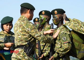 Pangkostrad Tutup Latihan Standardisasi Prajurit Kostrad Cakra XIV