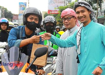 Rembug Promosi Wisata Malang Rayakan HUT ke-109 Kota Malang dengan Berbagi Takjil