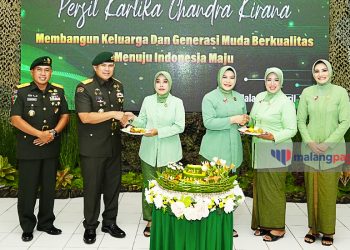 Pangdivif 2 Kostrad Hadiri Acara Peringatan HUT Ke-77 Persit Kartika Chandra Kirana Koorcab Divif 2 PG Kostrad