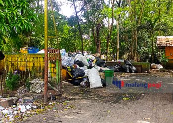 Pengunjung dan Warga Sekitar Hutan Kota Malabar Keluhkan Fasilitas yang Rusak dan Tumpukan Sampah