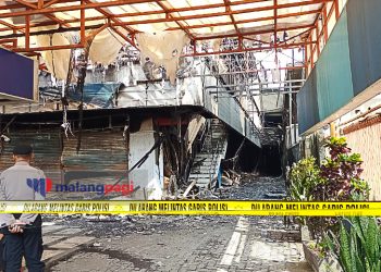 Sisir Puing-Puing Malang Plaza, Tim Labfor Polda Jatim Akan Uji Penyebab Kebakaran