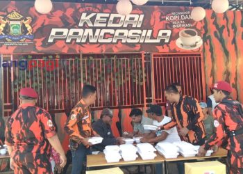 PAC PP Kecamatan Dampit Gelar Jumat Berkah di Kedai Pancasila